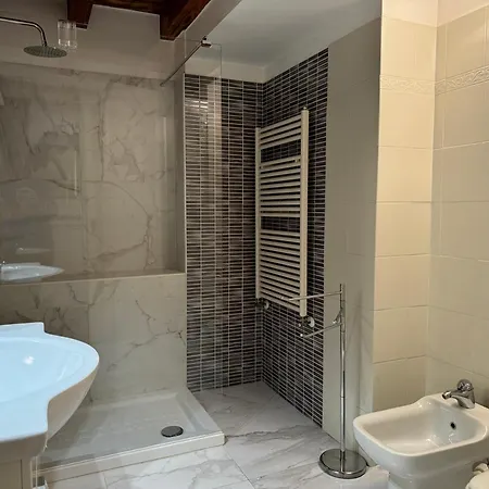 Apartment Houseberg Quarenghi